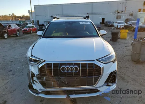 2020 Audi Q3 Premium Plus S-Line z USA, uszkodzony, nr VIN WA1EECF39L1065304